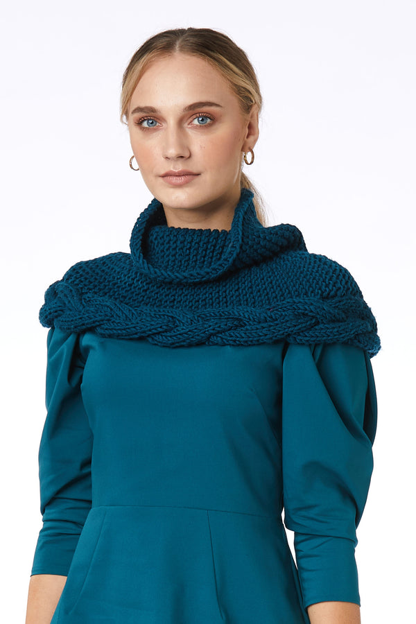 Lyric handmade merino wool collar